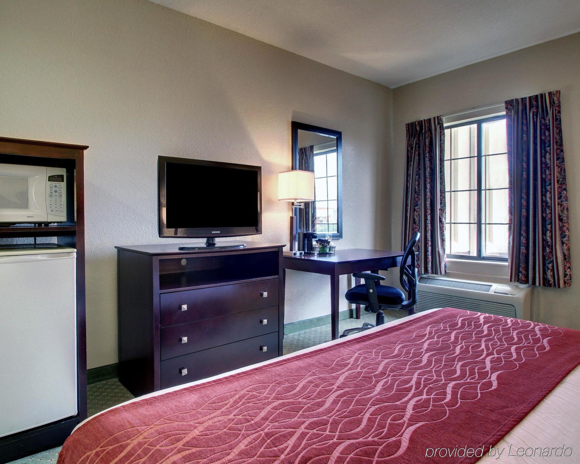 Columbia Inn & Suites Kültér fotó